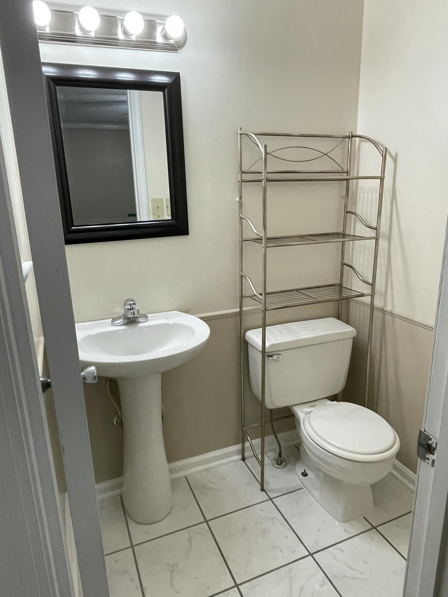 3700 Williamsburg Road Southeast Cleveland, TN 37323 - Photo 11 of 24 Bath 2