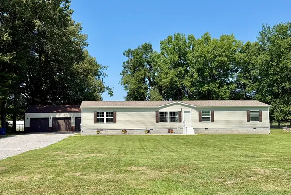$215,000 | 1709 Odle Road, West Frankfort, IL 62896