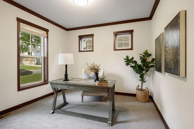 $1,275,000 | 6000 Kellogg Avenue, Edina, MN 55424