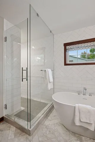 $1,275,000 | 6000 Kellogg Avenue, Edina, MN 55424