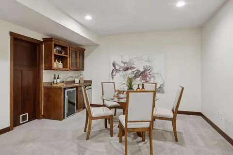 $1,275,000 | 6000 Kellogg Avenue, Edina, MN 55424