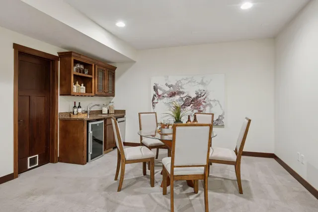 $1,275,000 | 6000 Kellogg Avenue, Edina, MN 55424