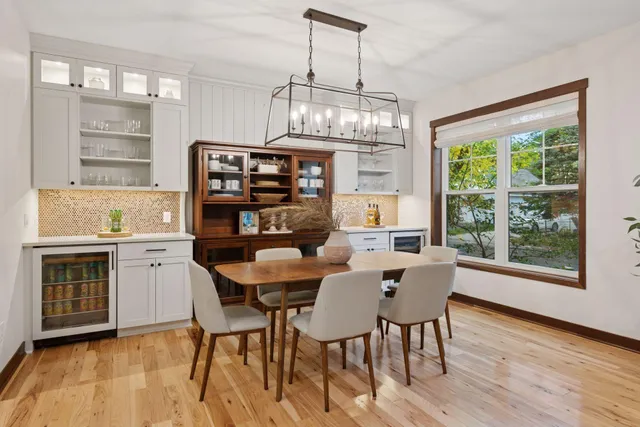 $1,275,000 | 6000 Kellogg Avenue, Edina, MN 55424