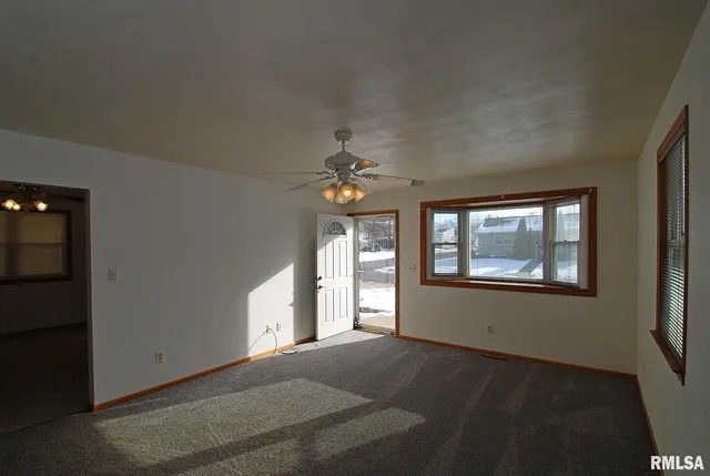 $149,900 | 1315 State Street, Pekin, IL 61554