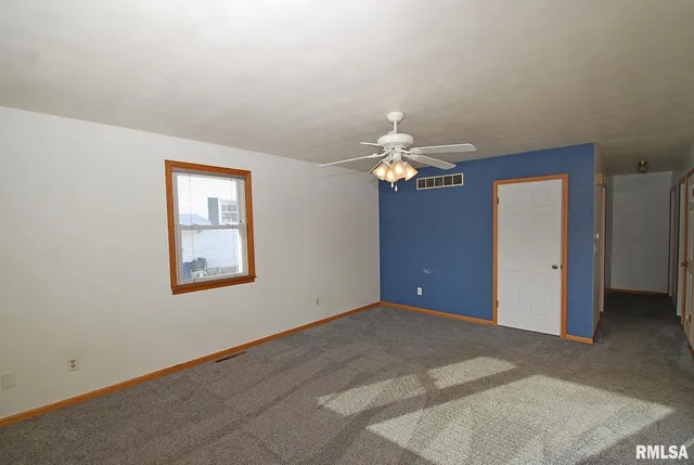 $149,900 | 1315 State Street, Pekin, IL 61554