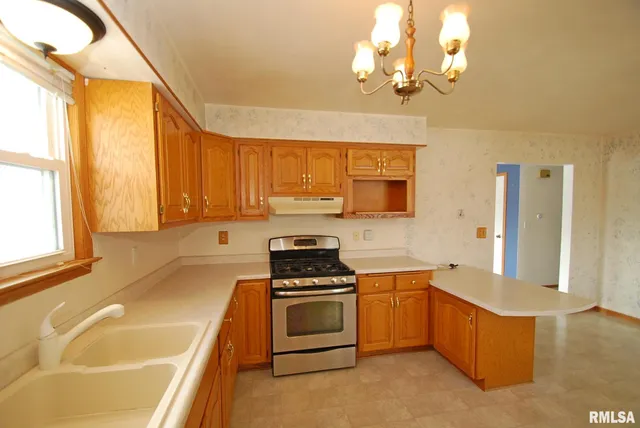 $149,900 | 1315 State Street, Pekin, IL 61554