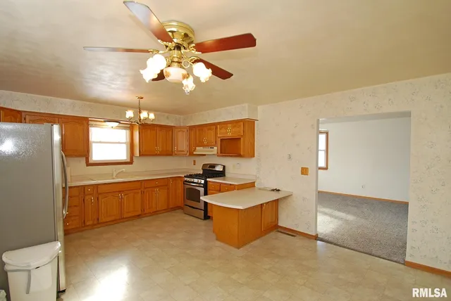 $149,900 | 1315 State Street, Pekin, IL 61554