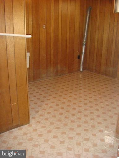 9330 Decatur Place Laurel, MD 20723 - Photo 18 of 29 Interior (General)