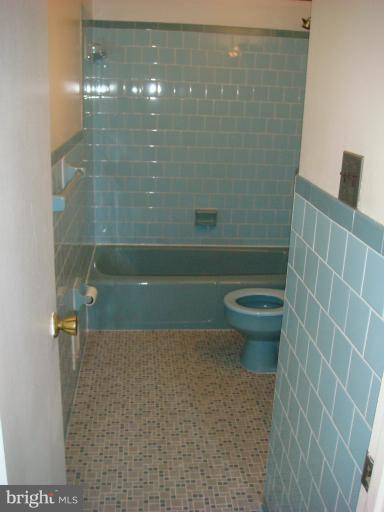 9330 Decatur Place Laurel, MD 20723 - Photo 21 of 29 Bath