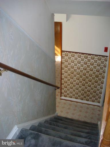 9330 Decatur Place Laurel, MD 20723 - Photo 8 of 29 Interior (General)