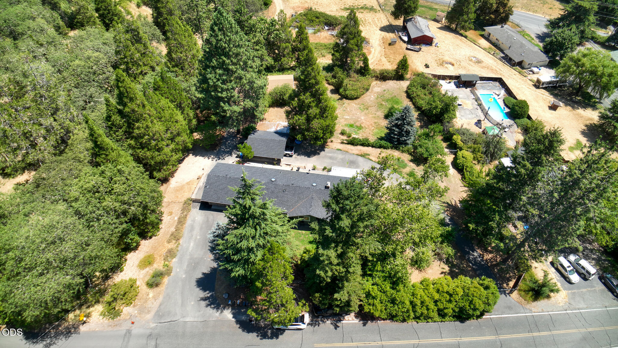 235 Larkin Road Grants Pass, OR 97527 - Photo 36 of 49