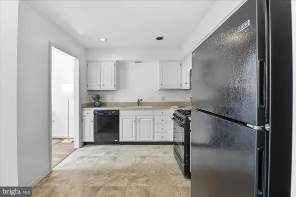 $228,500 | 107 Carriage Hill Lane, York, PA 17406