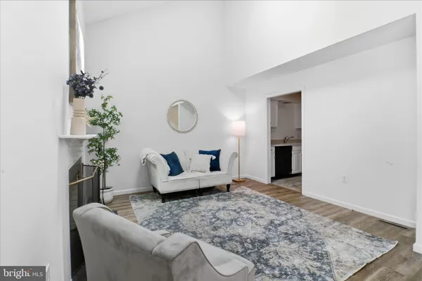 $228,500 | 107 Carriage Hill Lane, York, PA 17406