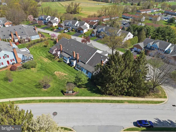 $228,500 | 107 Carriage Hill Lane, York, PA 17406