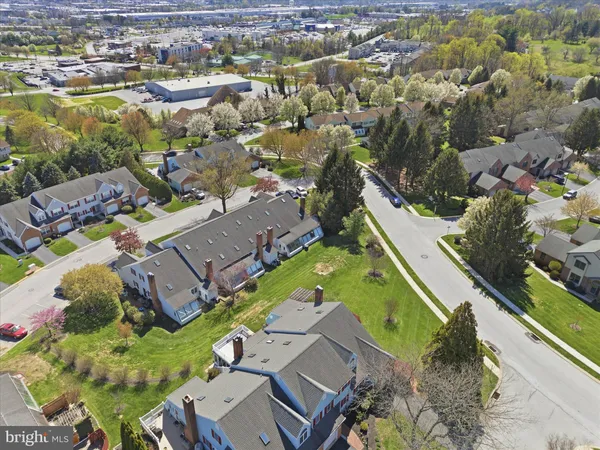 $228,500 | 107 Carriage Hill Lane, York, PA 17406