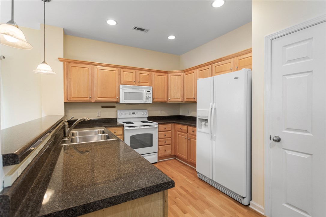 164 Heritage Pl Drive Pendleton, SC 29670 - Photo 10 of 50