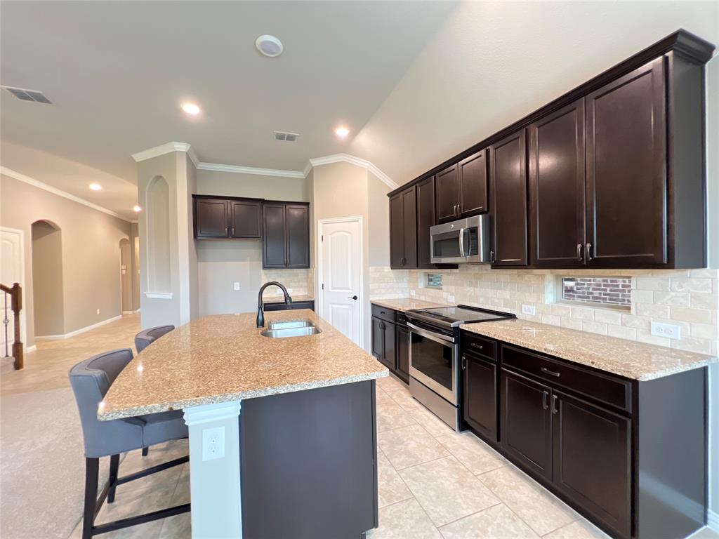 5013 McClellan Drive Frisco, TX 75036 - Photo 11 of 34