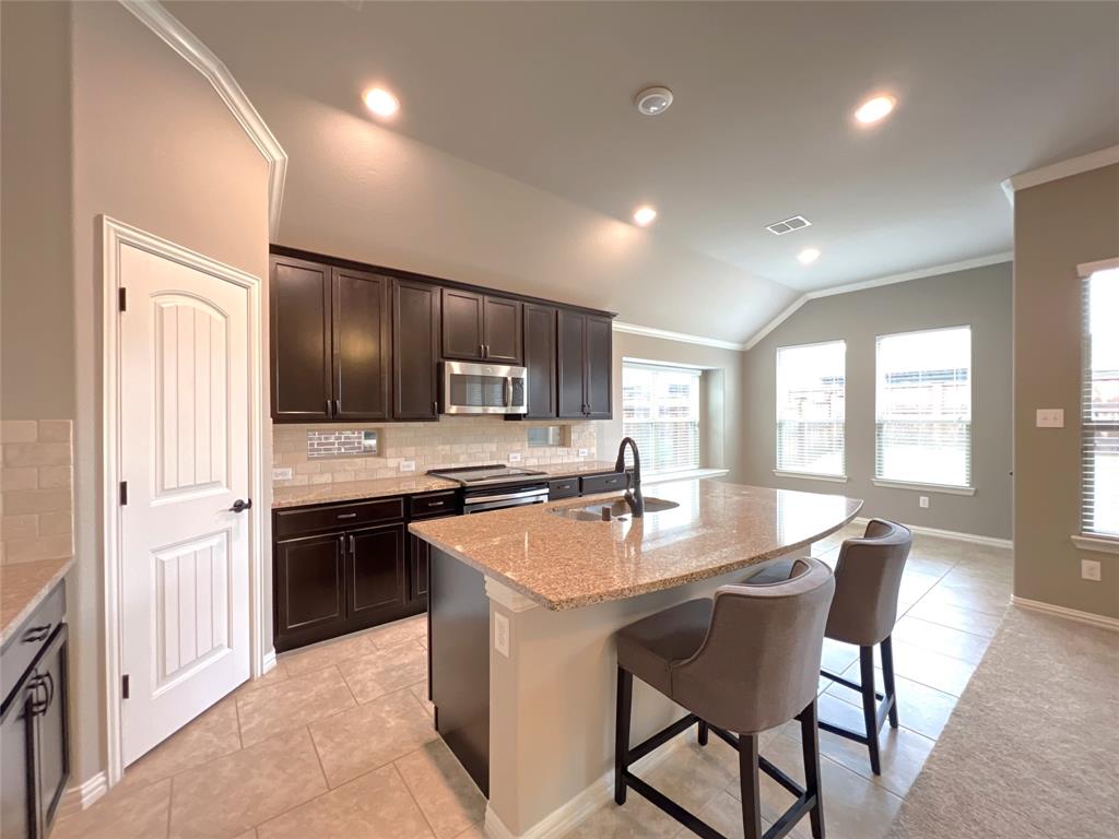 5013 McClellan Drive Frisco, TX 75036 - Photo 12 of 34