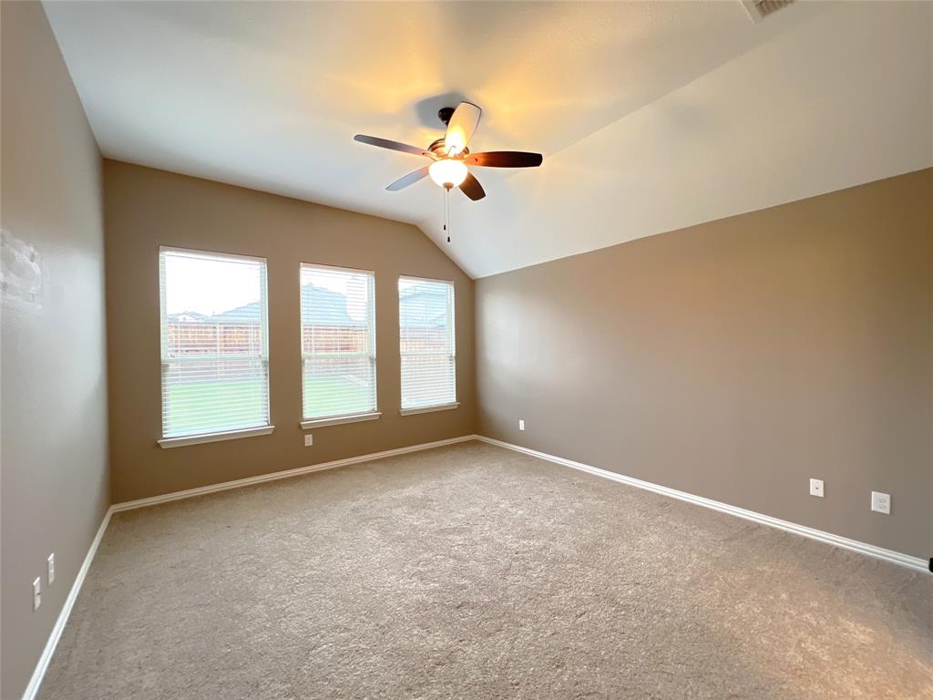 5013 McClellan Drive Frisco, TX 75036 - Photo 18 of 34