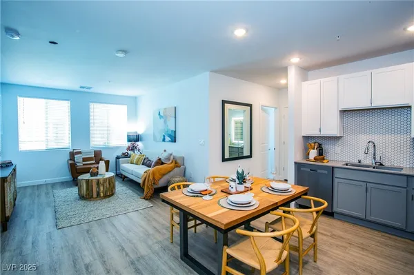 $1,529 | 4480 Meadows Lane, Unit MULTIPLE, Las Vegas, NV 89107