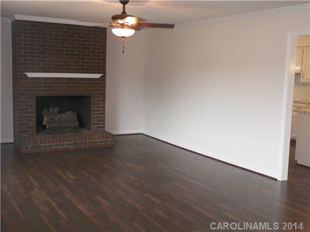 1112 Tory Road Pageland, SC 29728 - Photo 8 of 18 Gallery Image 8