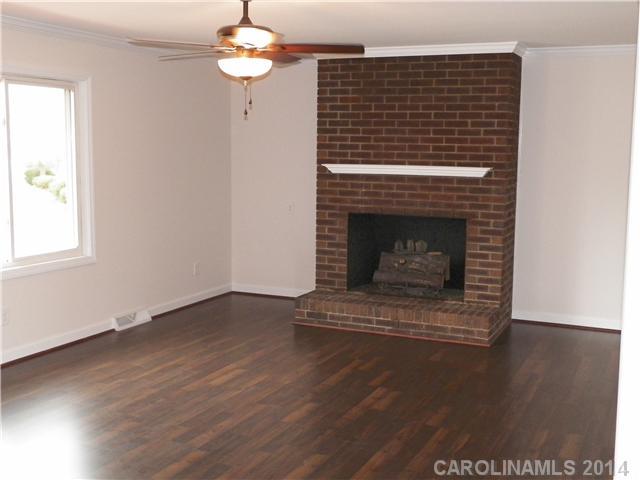 1112 Tory Road Pageland, SC 29728 - Photo 9 of 18 Gallery Image 9
