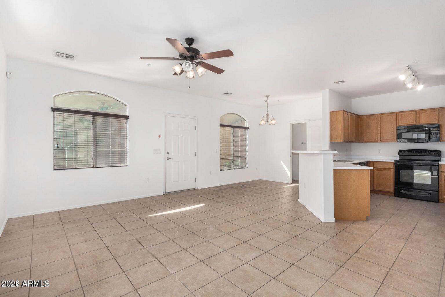 1350 South Greenfield Road, Unit 1053 Mesa, AZ 85206 - Photo 8 of 25 20240927143457846613000000-o