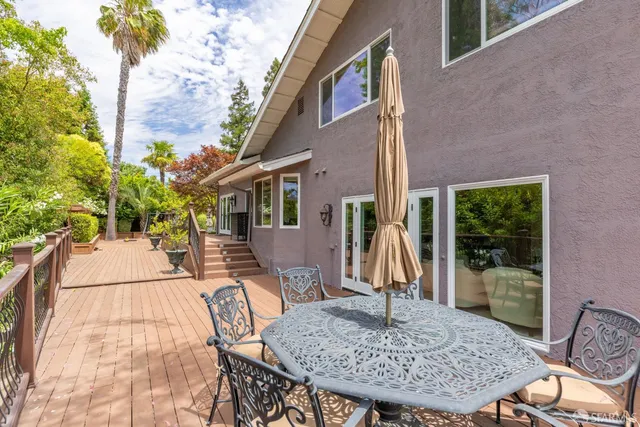 a view of outdoor space yard and patio