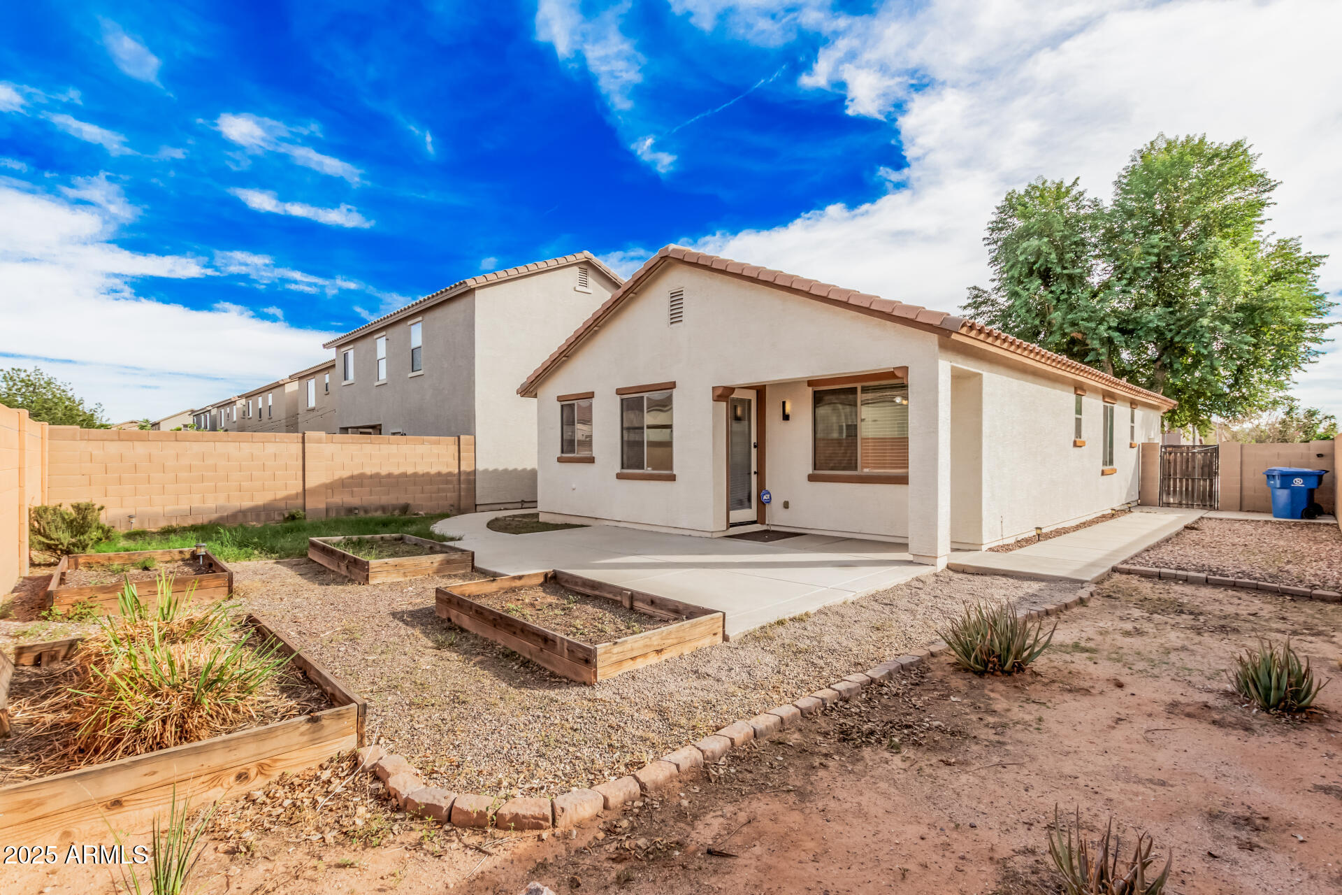 14784 West Riviera Drive Surprise, AZ 85379 - Photo 25 of 28