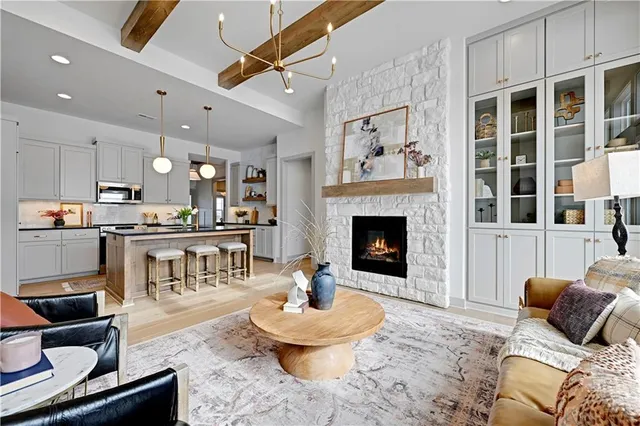 $632,900 | 15431 West 161st Street, Olathe, KS 66062