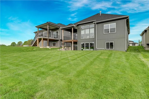 $632,900 | 15431 West 161st Street, Olathe, KS 66062