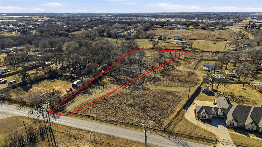 5746 Eden Road Kennedale, TX 76060 - Photo 3 of 16