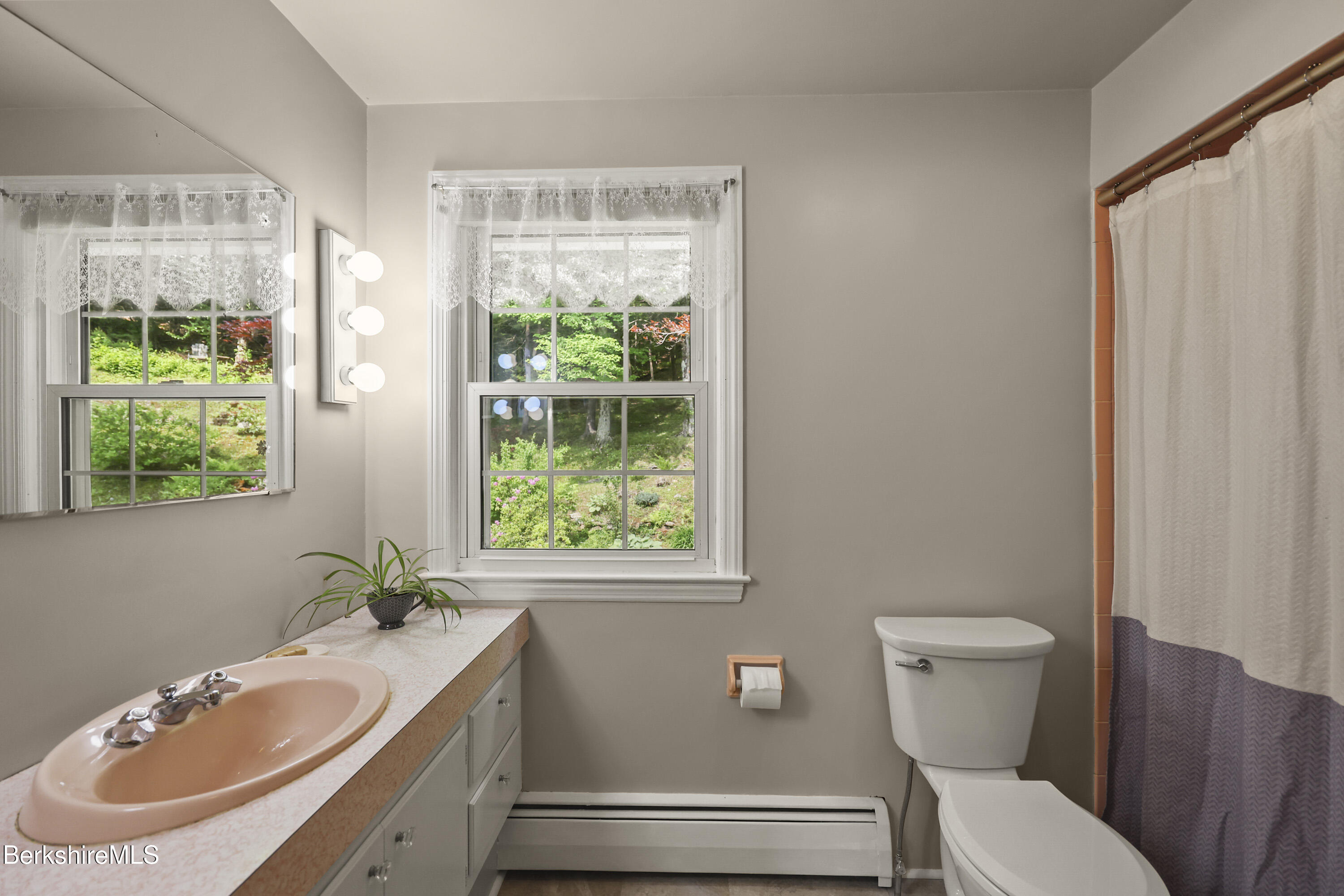 785 East New Lenox Road Pittsfield, MA 01201 - Photo 27 of 37 225 Second Floor Bathroom Two