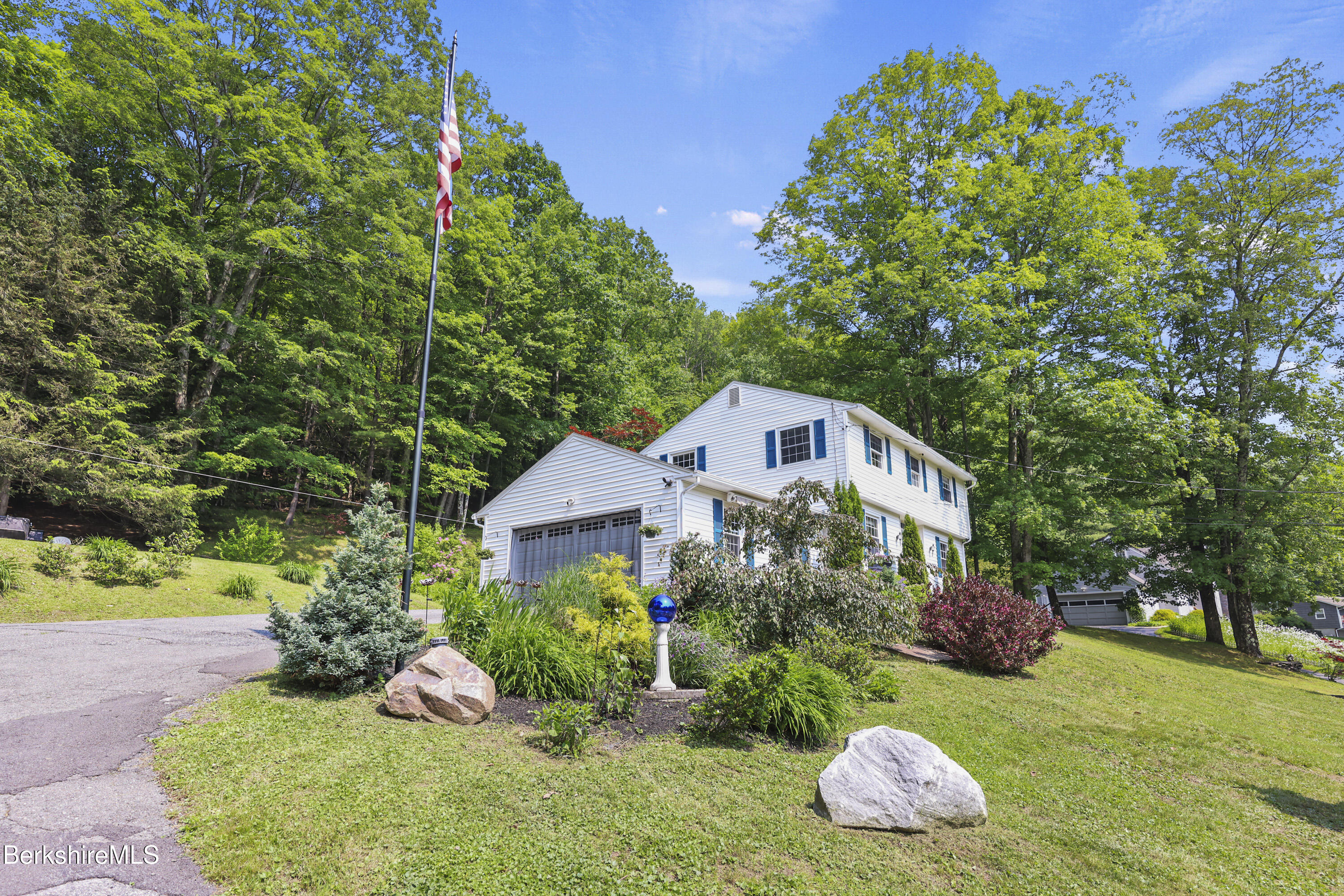 785 East New Lenox Road Pittsfield, MA 01201 - Photo 37 of 37 Nature Lover's Dream