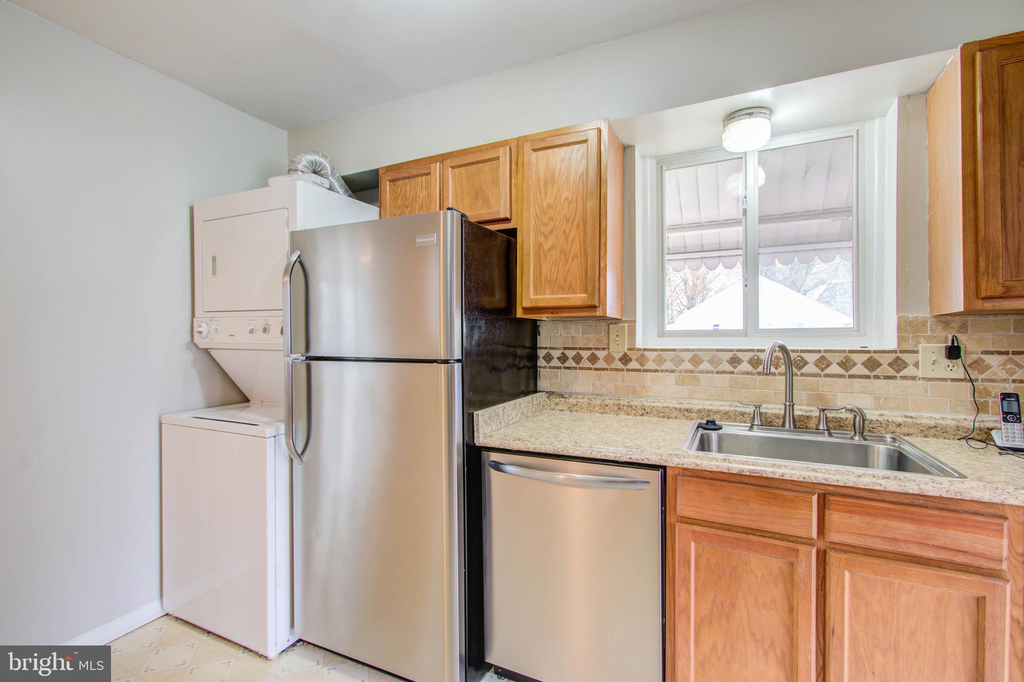 9101 Taylor Street Springdale, MD 20706 - Photo 12 of 33 Gallery Image 12