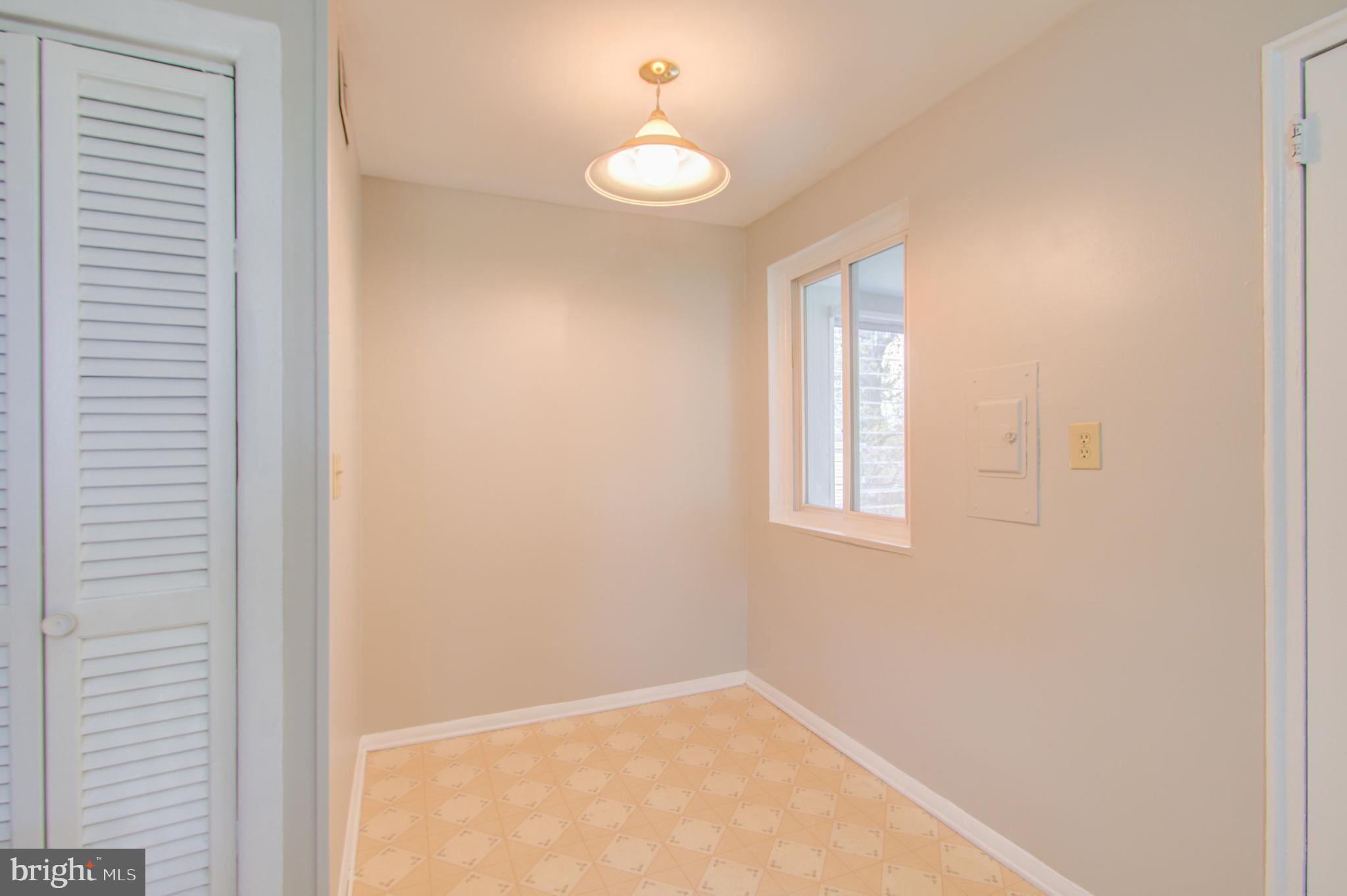 9101 Taylor Street Springdale, MD 20706 - Photo 15 of 33 Gallery Image 15