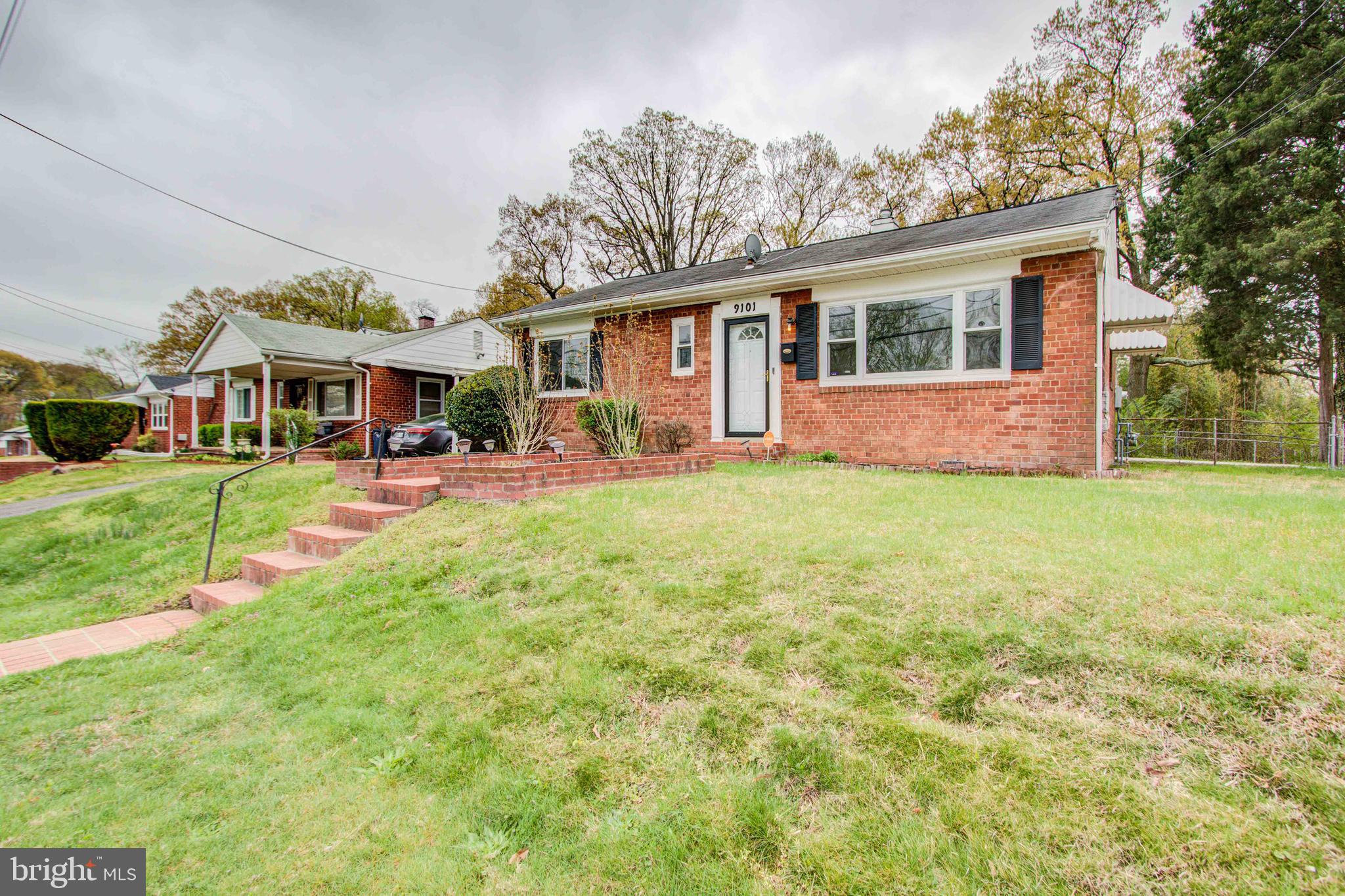 9101 Taylor Street Springdale, MD 20706 - Photo 3 of 33 Gallery Image 3