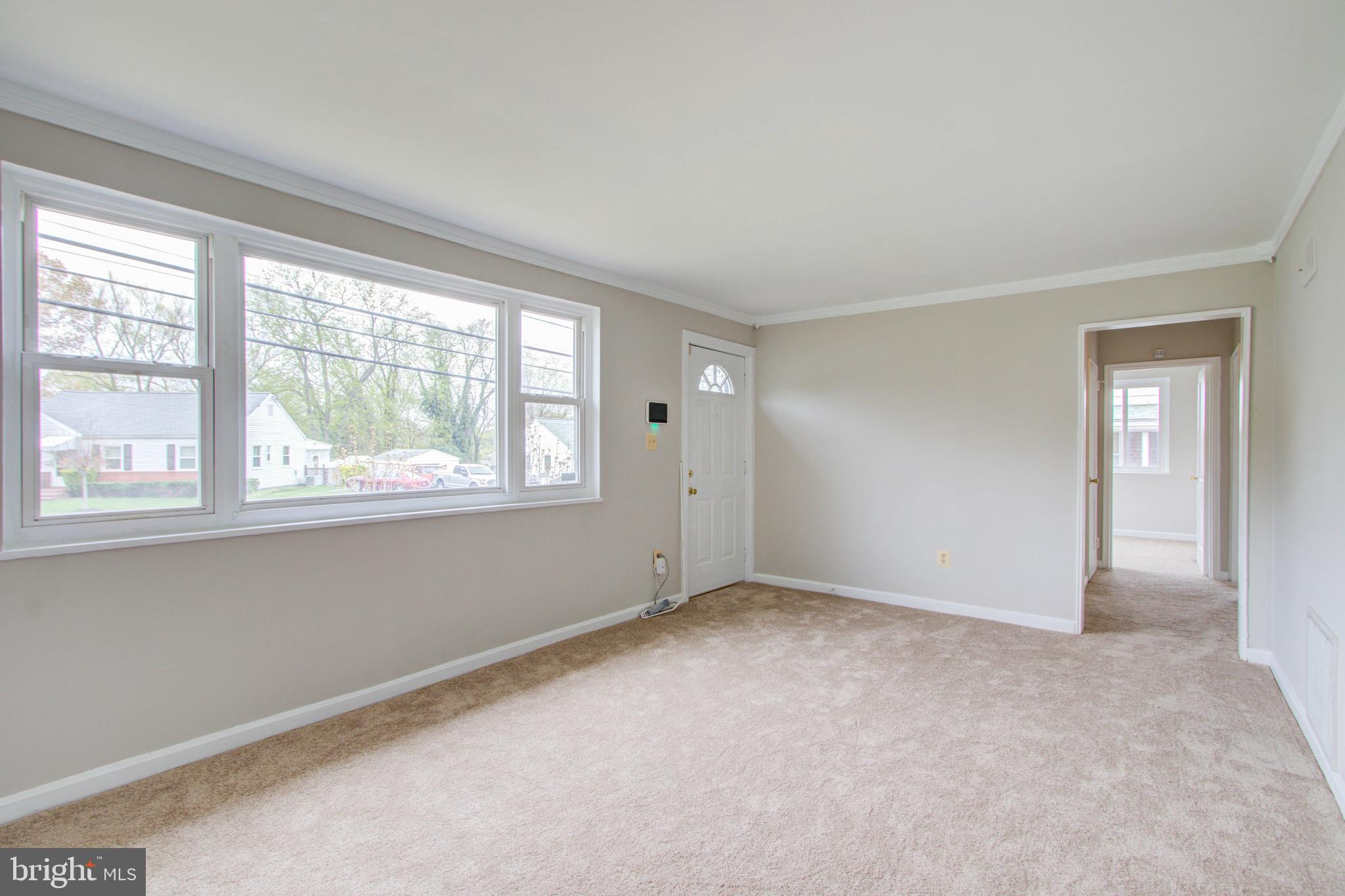 9101 Taylor Street Springdale, MD 20706 - Photo 6 of 33 Gallery Image 6