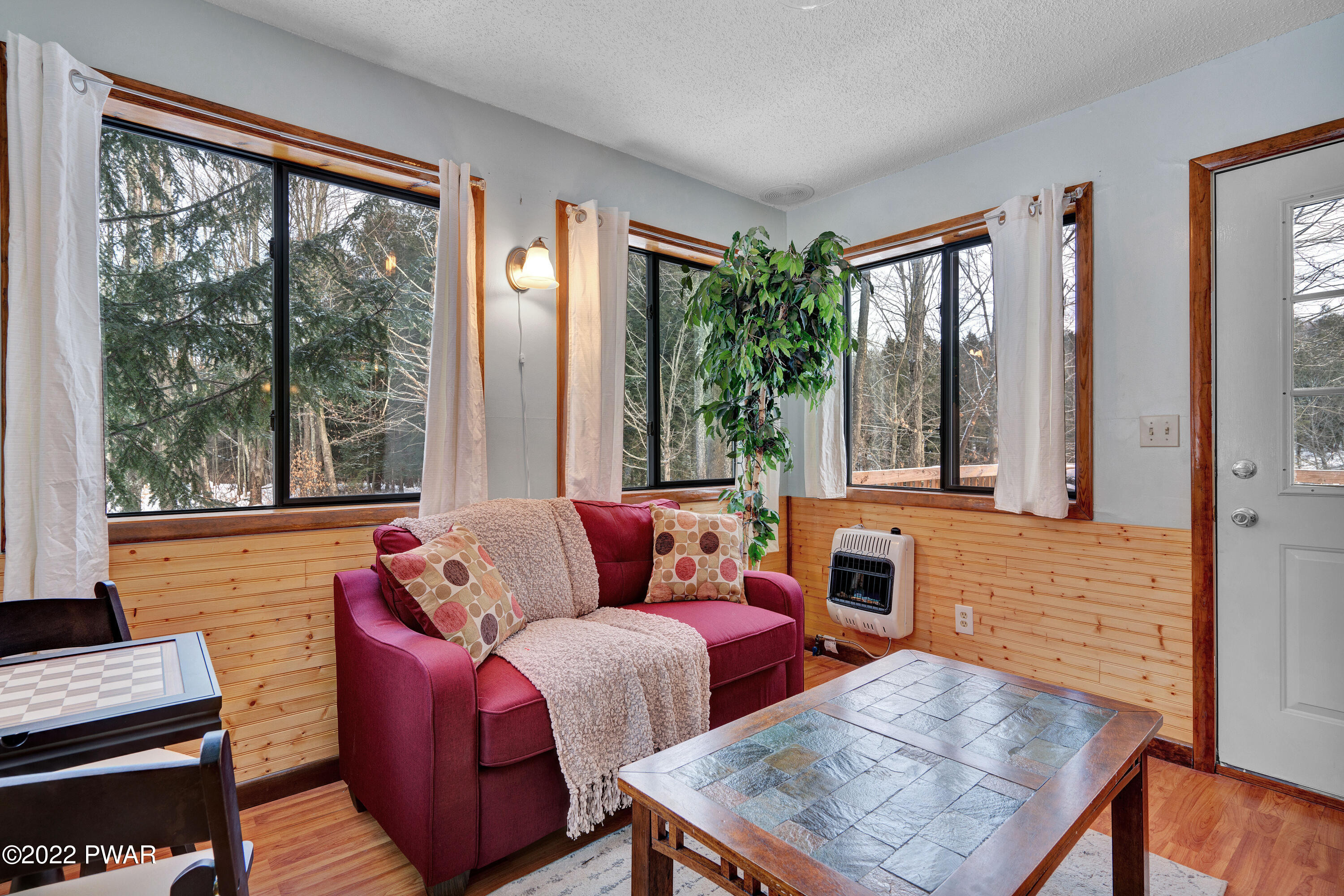 26 Crest View Road Lake Ariel, PA 18436 - Photo 11 of 39 Sun Room