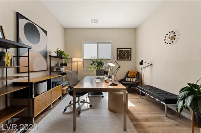 $7,995 | 733 Aberdeen Tartan Street, Las Vegas, NV 89138