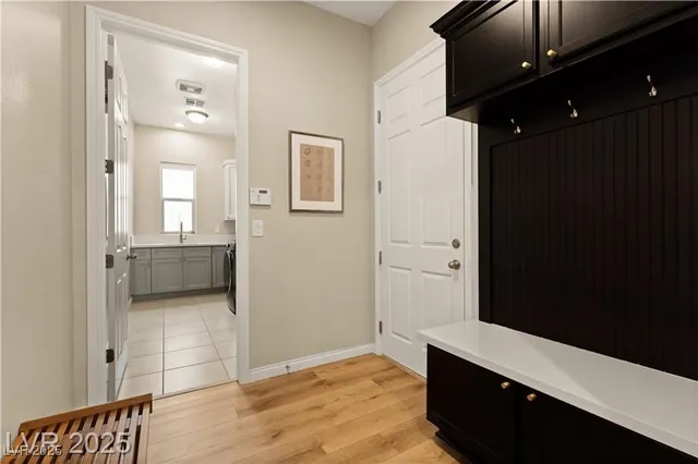 $7,995 | 733 Aberdeen Tartan Street, Las Vegas, NV 89138