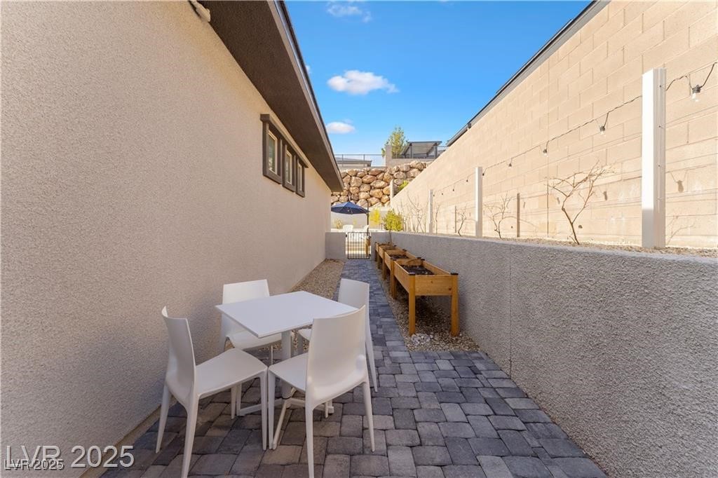 733 Aberdeen Tartan Street Las Vegas, NV 89138 - Photo 55 of 61