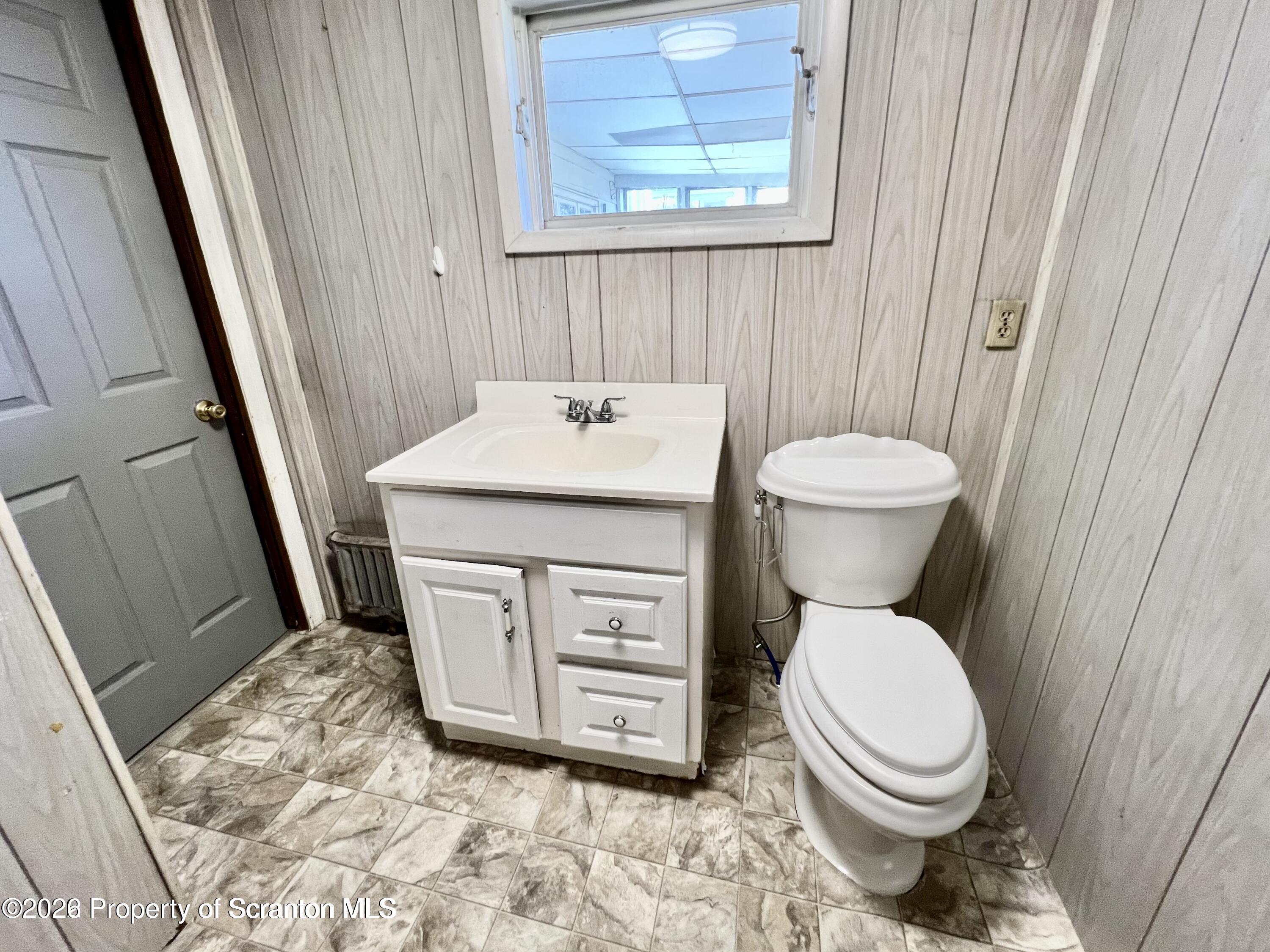 608 Taylor Scranton, PA 18510 - Photo 19 of 33 20221108143928939367000000-o