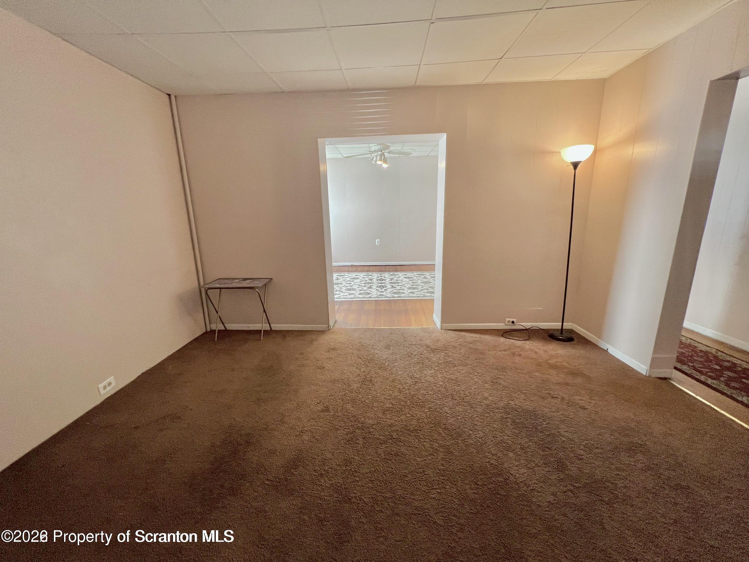 608 Taylor Scranton, PA 18510 - Photo 9 of 33 20221108143528235603000000-o