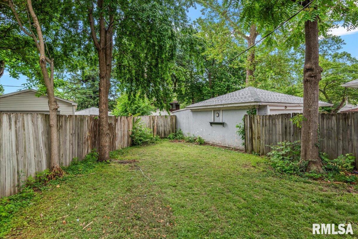 2516 South 10th Street Springfield, IL 62703 - Photo 30 of 34