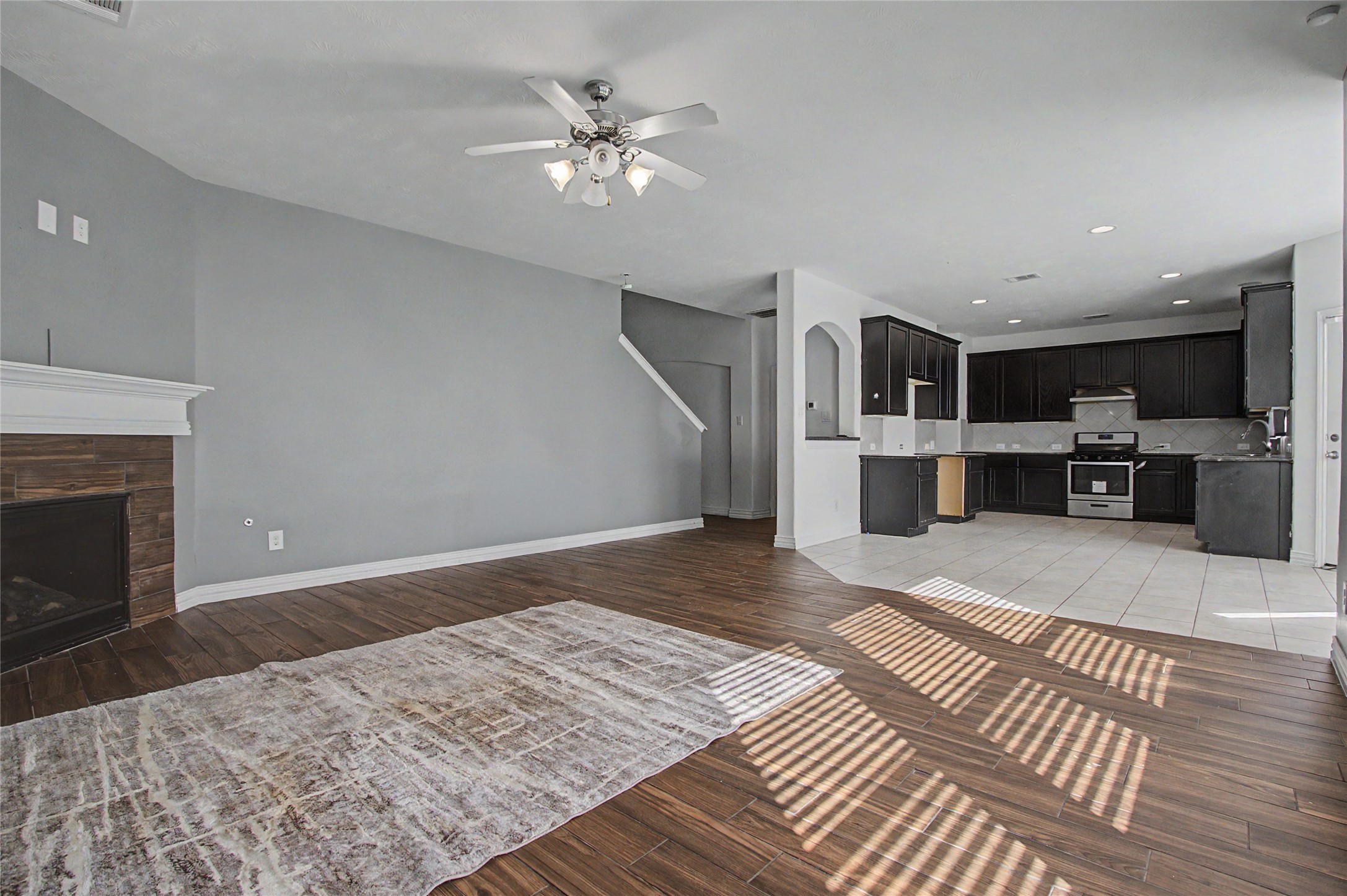 22814 Jetty Manor Lane Spring, TX 77373 - Photo 8 of 30 Gallery Image 8