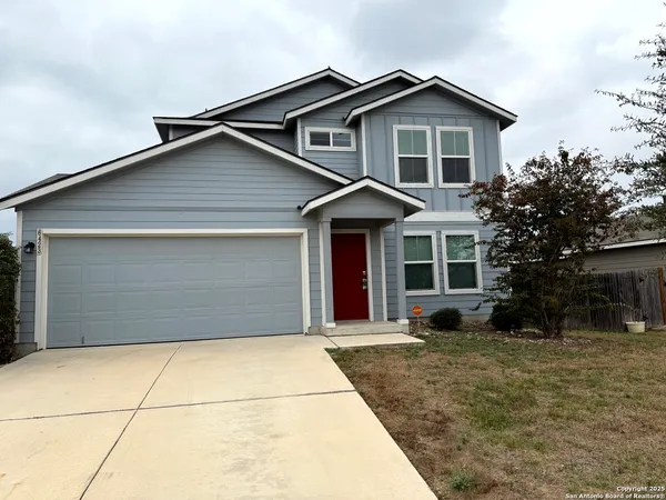 $1,475 | 6423 Legato Curve, San Antonio, TX 78252