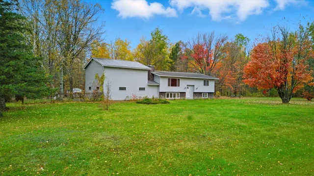 $329,999 | 1845 Pear Lake Road, Grand Rapids, MN 55744