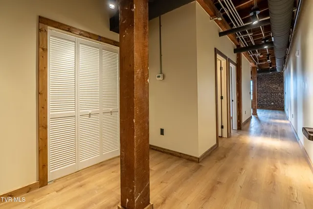 $2,875 | 453 East Main Street, Unit 900, Kingsport, TN 37660