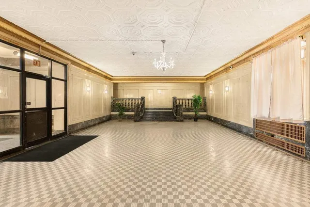 $650,000 | 55 Parade Place, Unit A10 | Prospect Park South